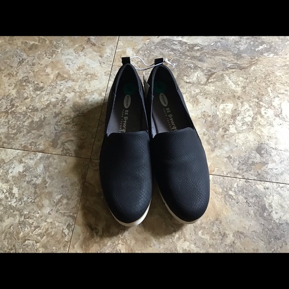 Shoes - Picture 2 of 2